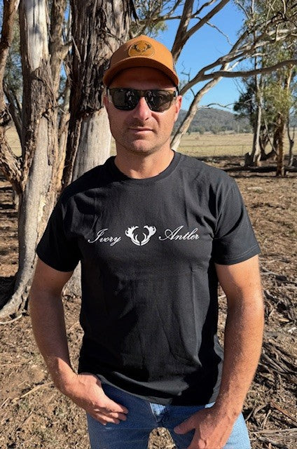 Short Sleeve Small Logo T-Shirt - Black
