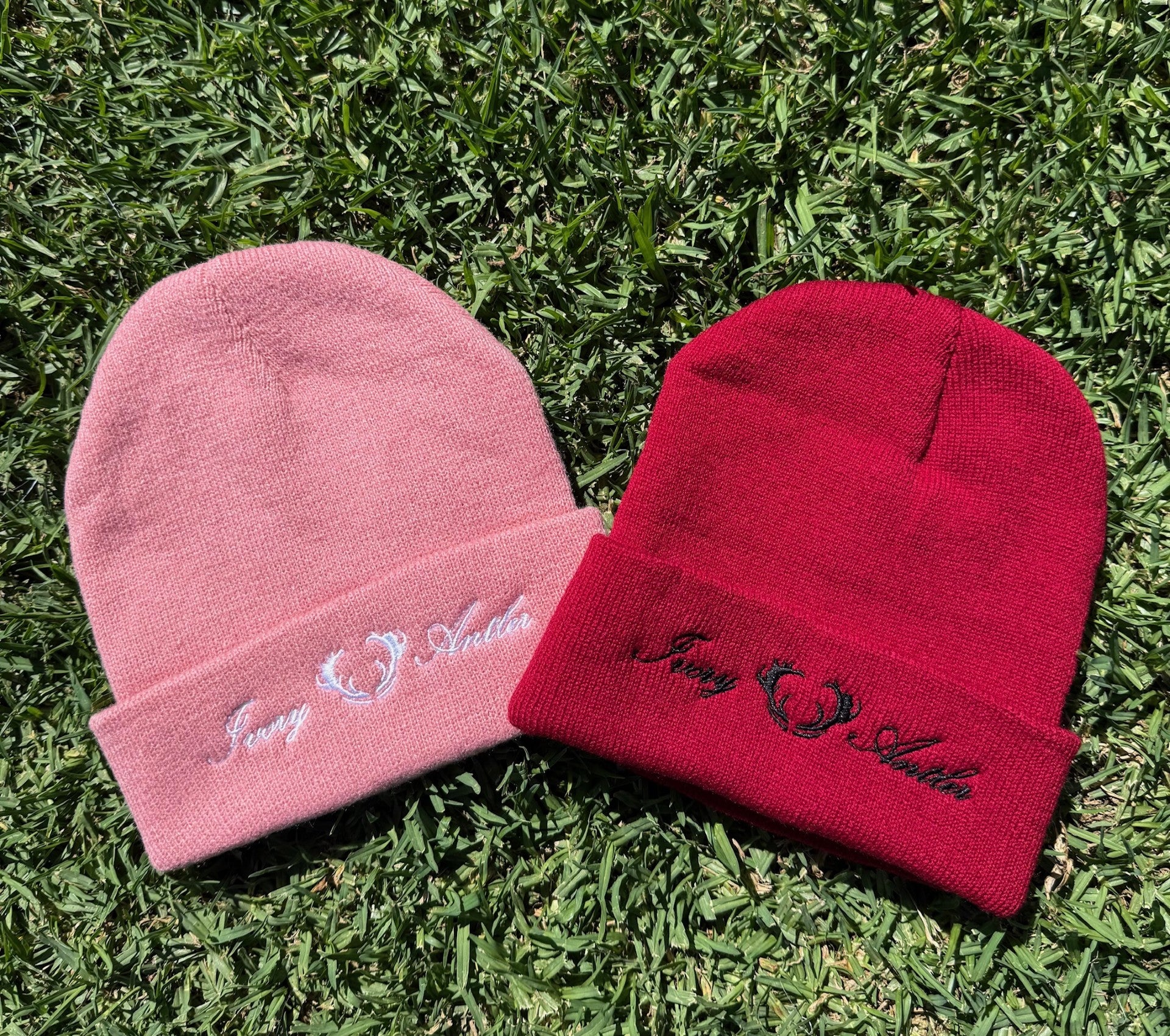 Embroidered Logo Beanie - Red