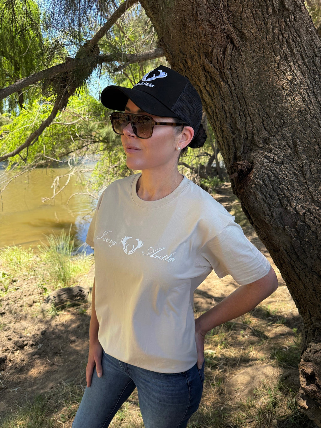Short Sleeve Small Logo T-Shirt - Beige