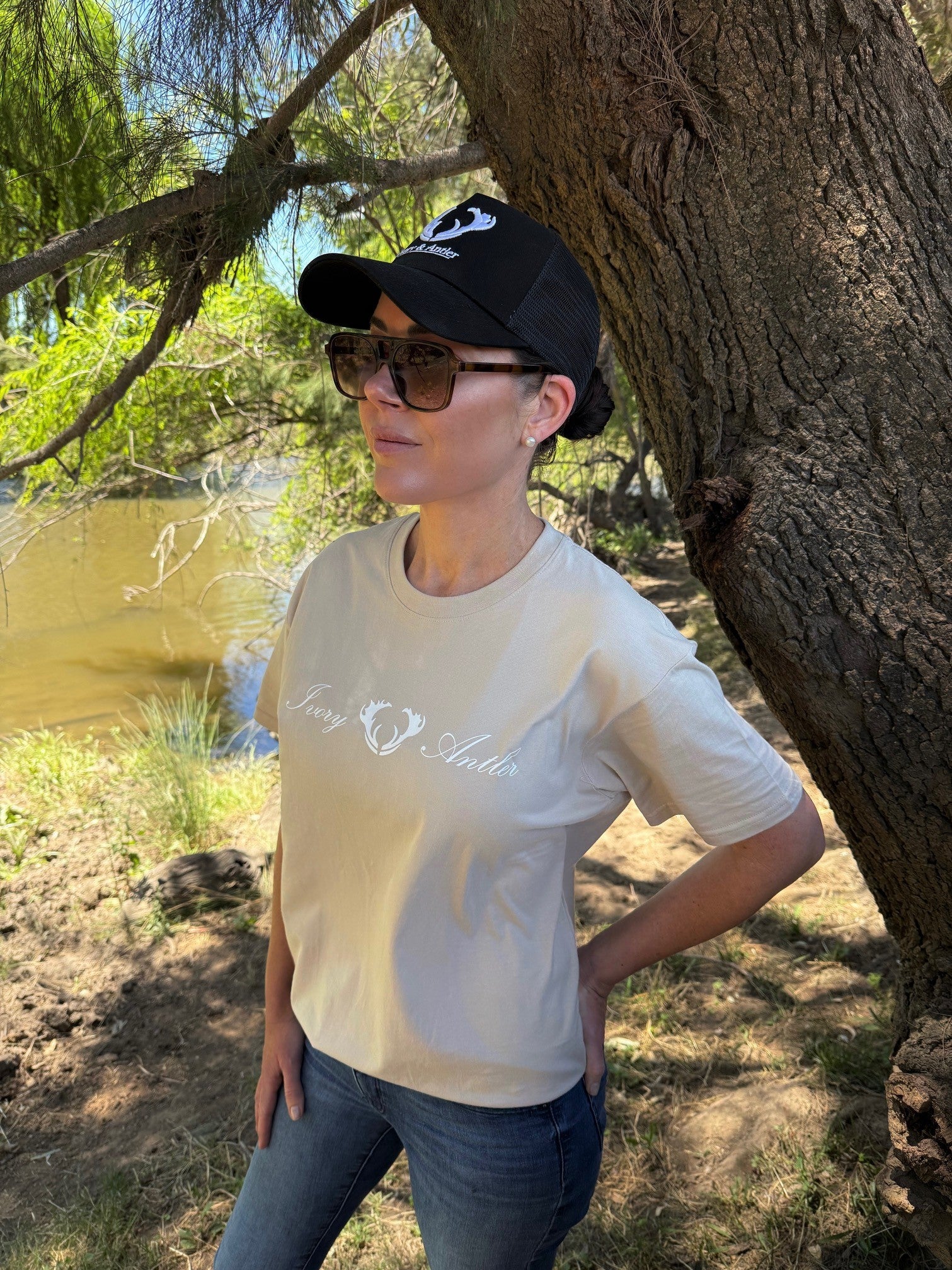 Short Sleeve Small Logo T-Shirt - Beige